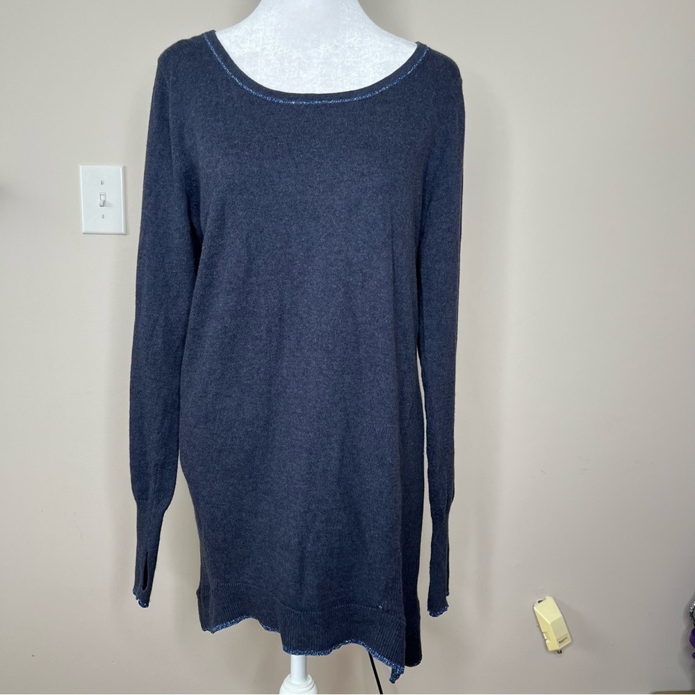 ! Athleta woman’s tunic